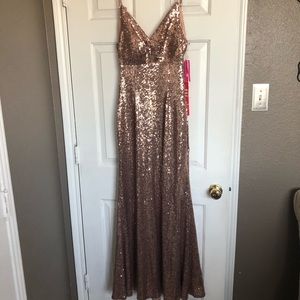 Rose Gold Sequin Formal Dress - size 7/8